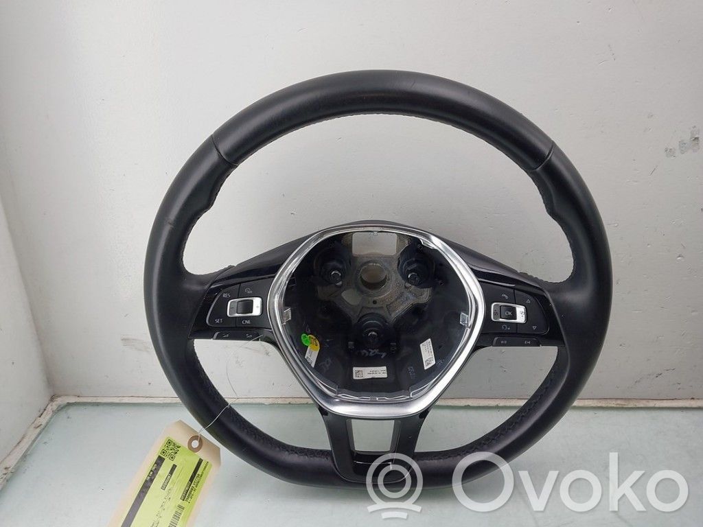 Volkswagen Polo V 6R Ohjauspyörä 