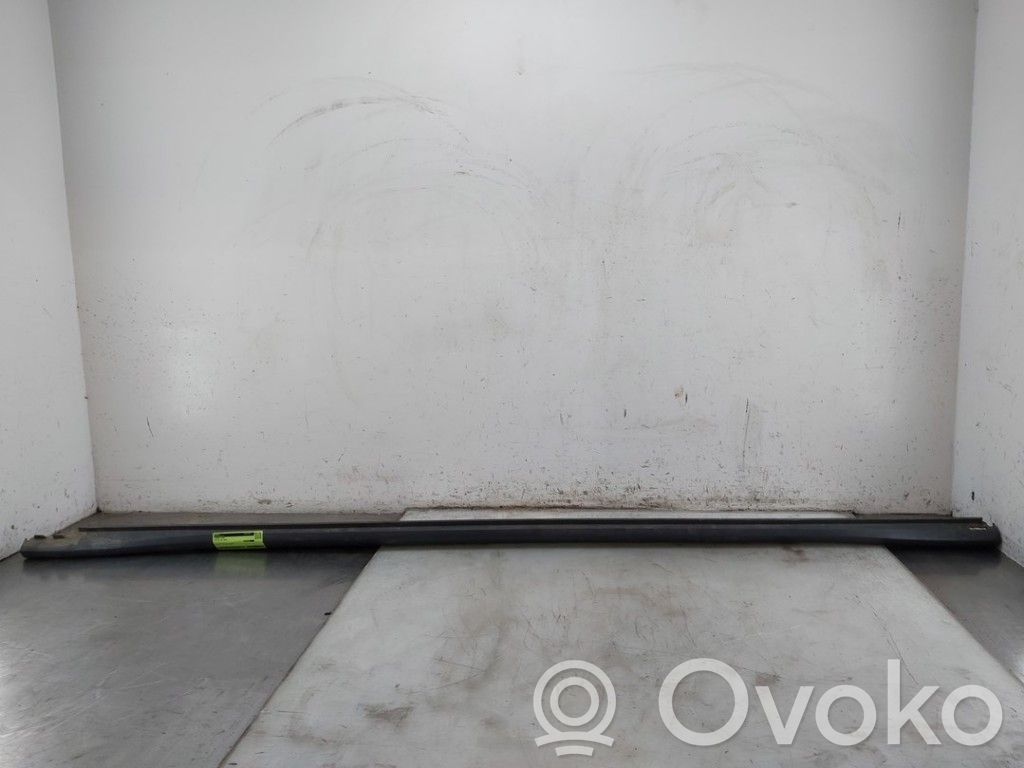 Volkswagen ID.4 Sottoporta 