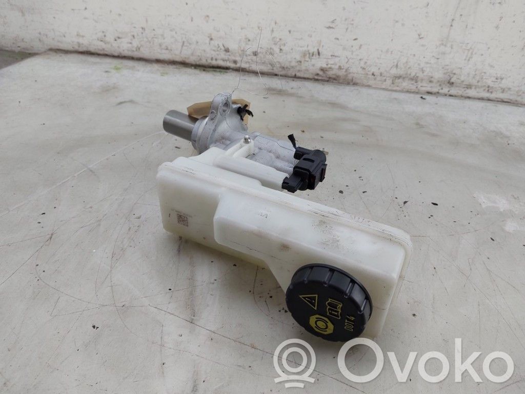 Volkswagen ID.4 Pääjarrusylinteri 