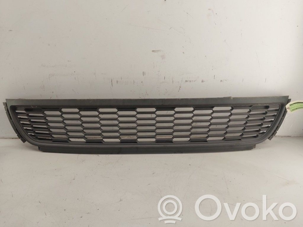 Volkswagen Polo V 6R Kühlergrill 