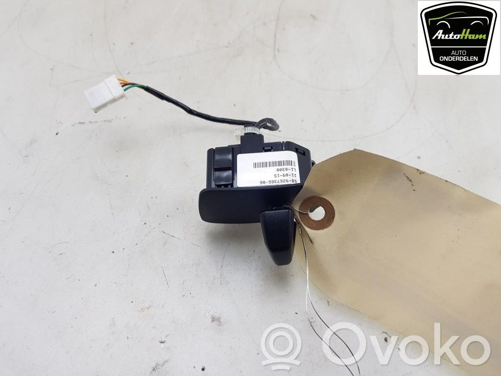 BMW X5 F15 Butoane/comutatoare pe volan 