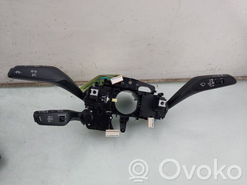 Audi A3 8Y Boutons / interrupteurs volant