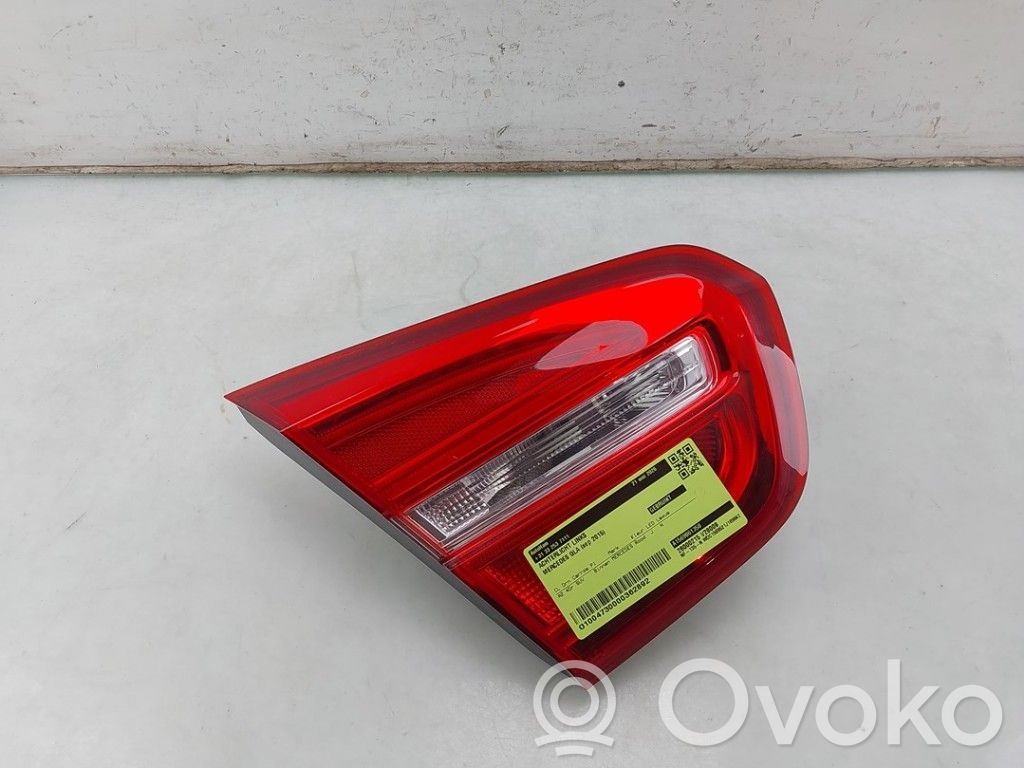 Mercedes-Benz GLA W156 X156 Feux arrière / postérieurs