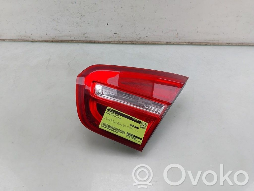 Mercedes-Benz GLA W156 X156 Feux arrière / postérieurs