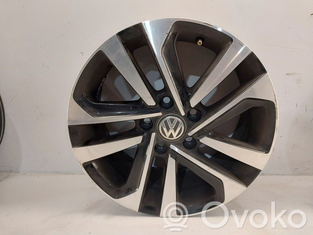 Volkswagen Golf VII Llanta de aleación R16
