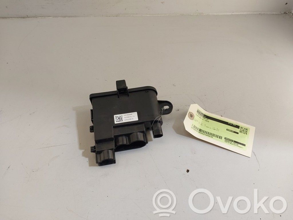 Audi RS3 8Y Spinterogeno Spark
