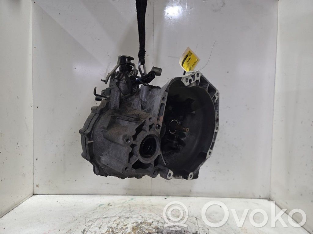 Opel Agila B 5 Gang Schaltgetriebe