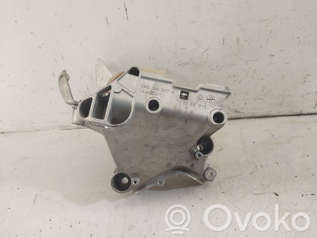 Volkswagen T-Cross Engine mount bracket