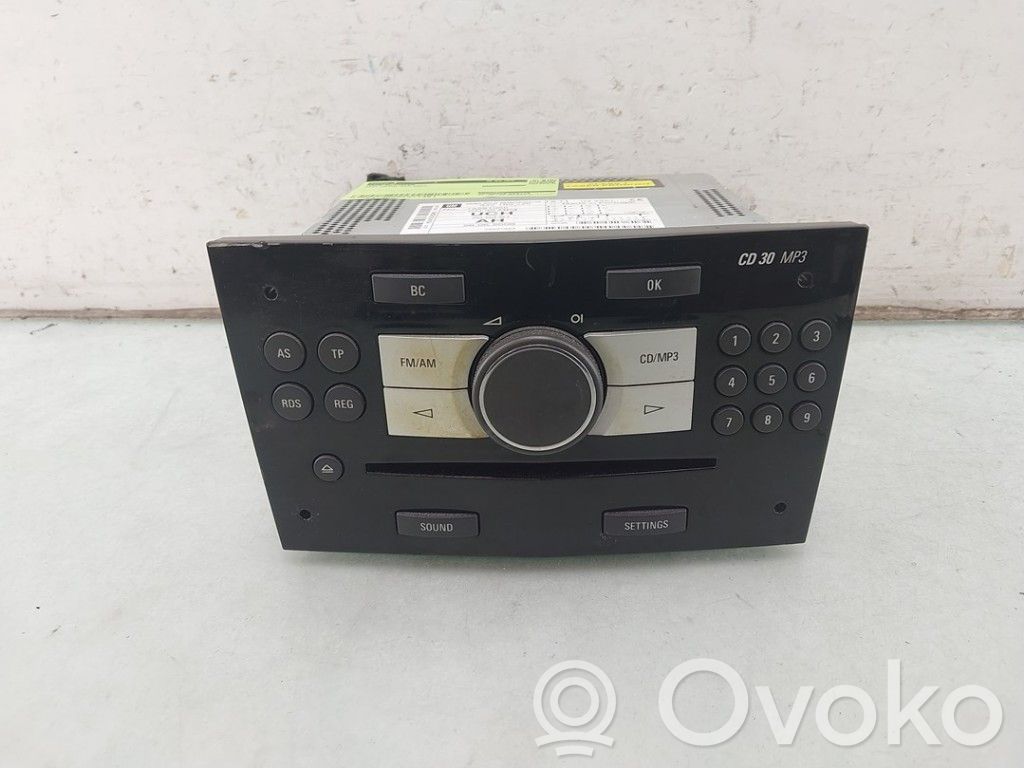 Opel Astra H Unitate principală radio/CD/DVD/GPS 
