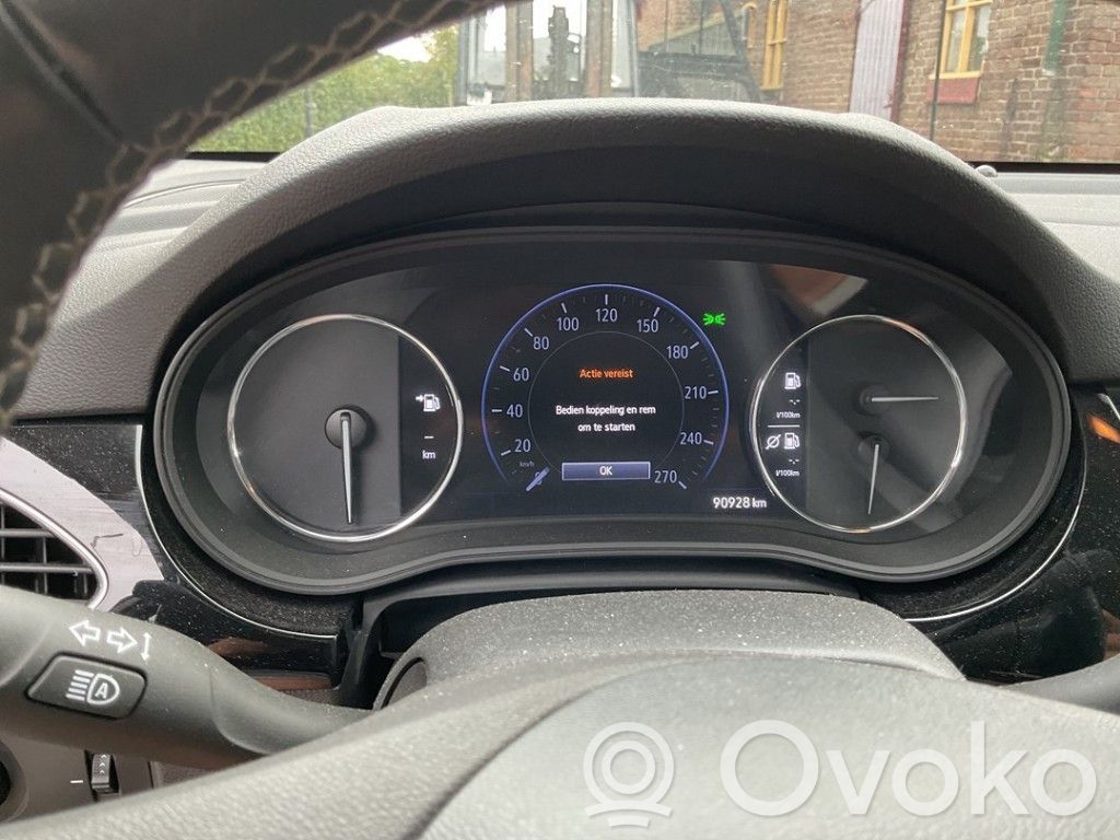 Opel Astra K Vitezometru (grup de instrumente) 