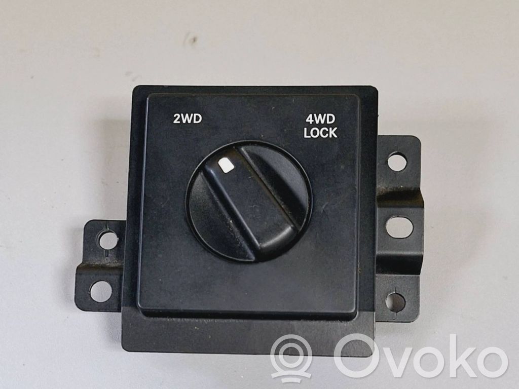 Dodge Nitro Differential lock switch 