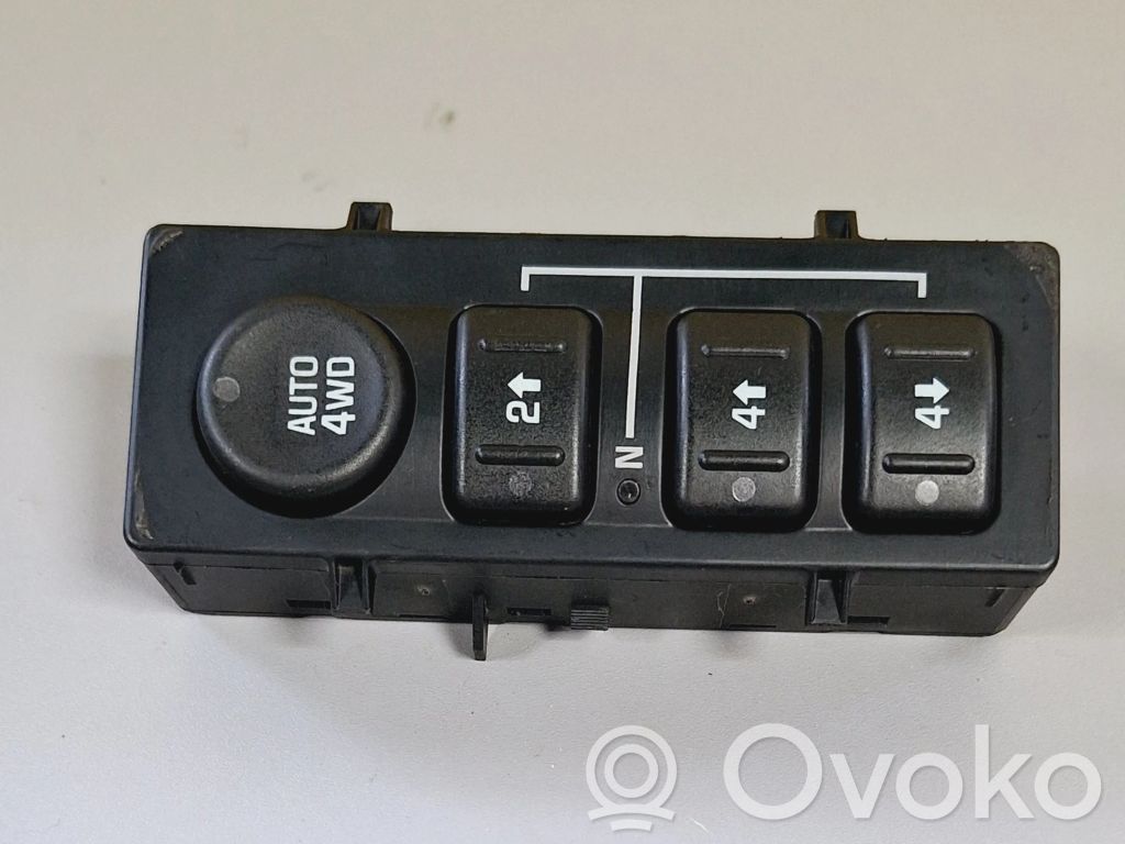 Chevrolet Tahoe Differential lock switch 