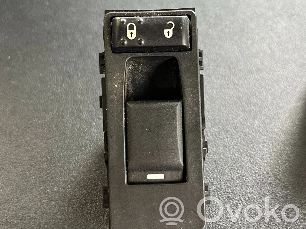 Dodge Avenger Electric window control switch 