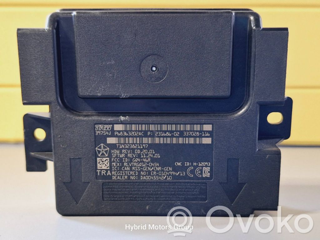 Door central lock control unit/module   P68363202AC