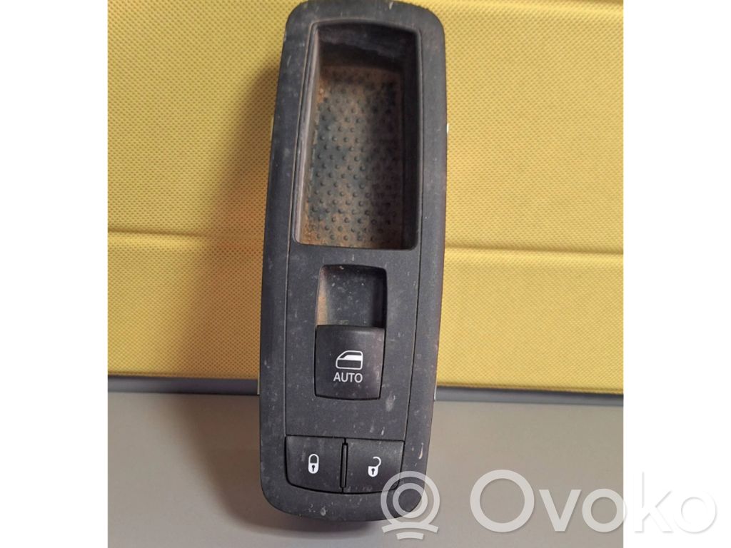 Dodge Durango Electric window control switch 