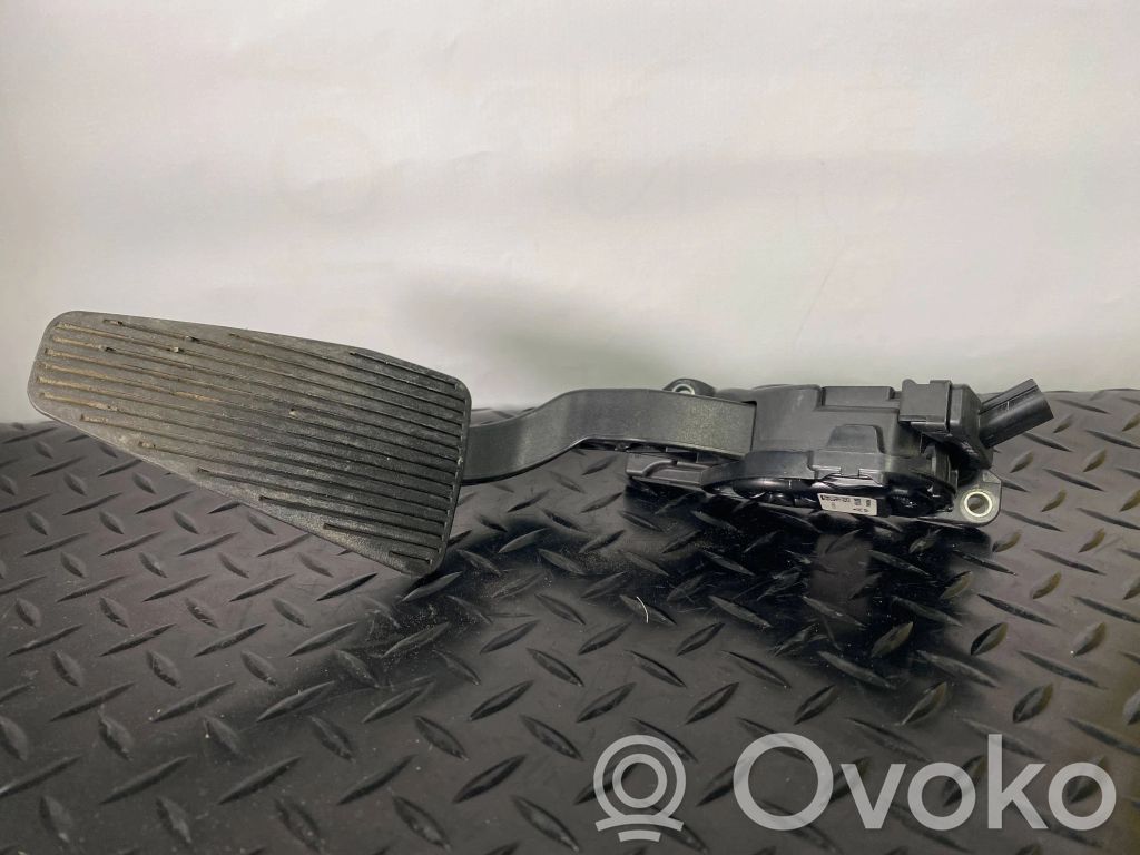 Dodge RAM Akseleratora pedālis 