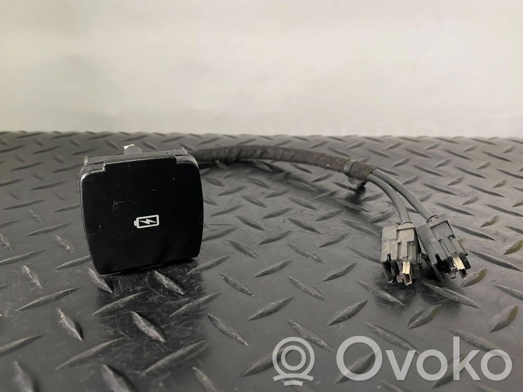 Ford F150 Gniazdo / Złącze USB 