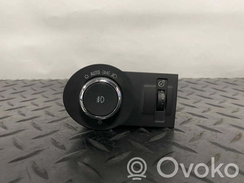 Chevrolet Camaro Interruptor de luz 