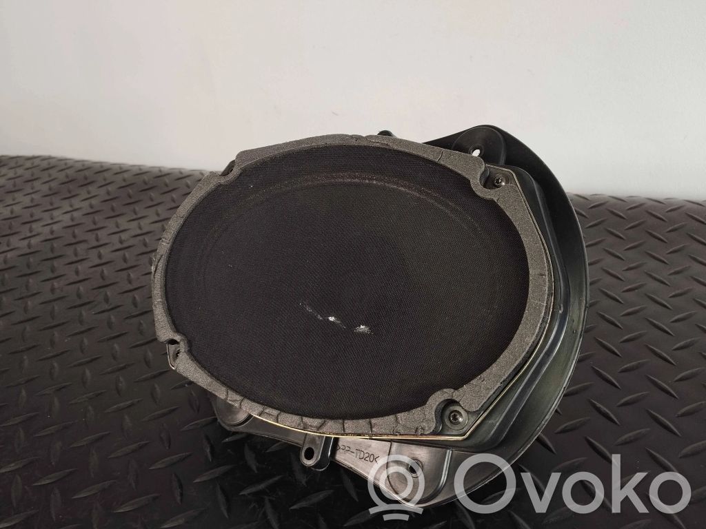 Altavoz del panel   P05059067