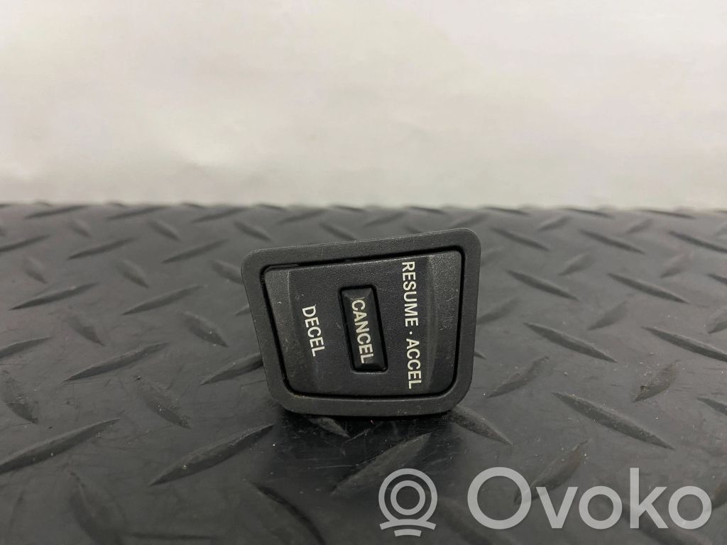 Jeep Grand Cherokee (WK) Steering wheel buttons/switches 