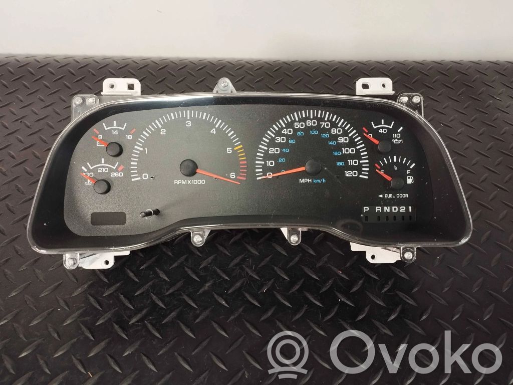 Dodge Durango Speedometer (instrument cluster) 
