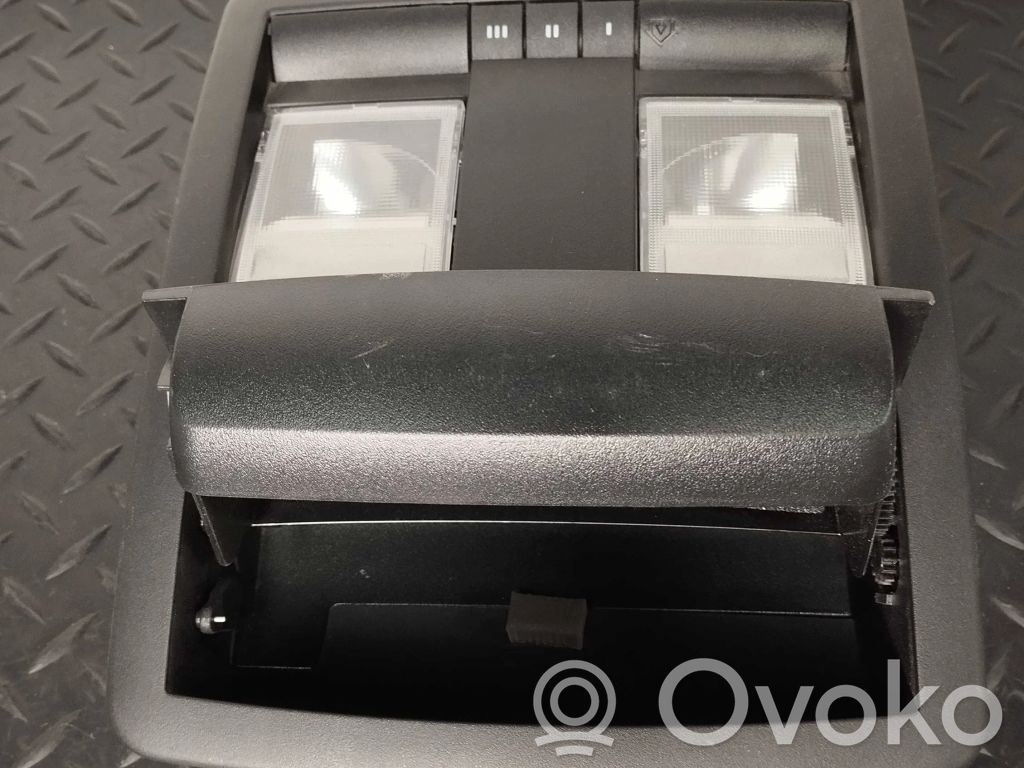 Front seat light   1112426,851805