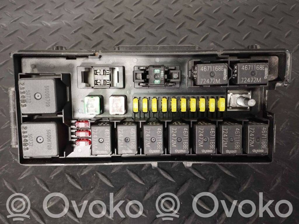 Dodge Durango Fuse box set 