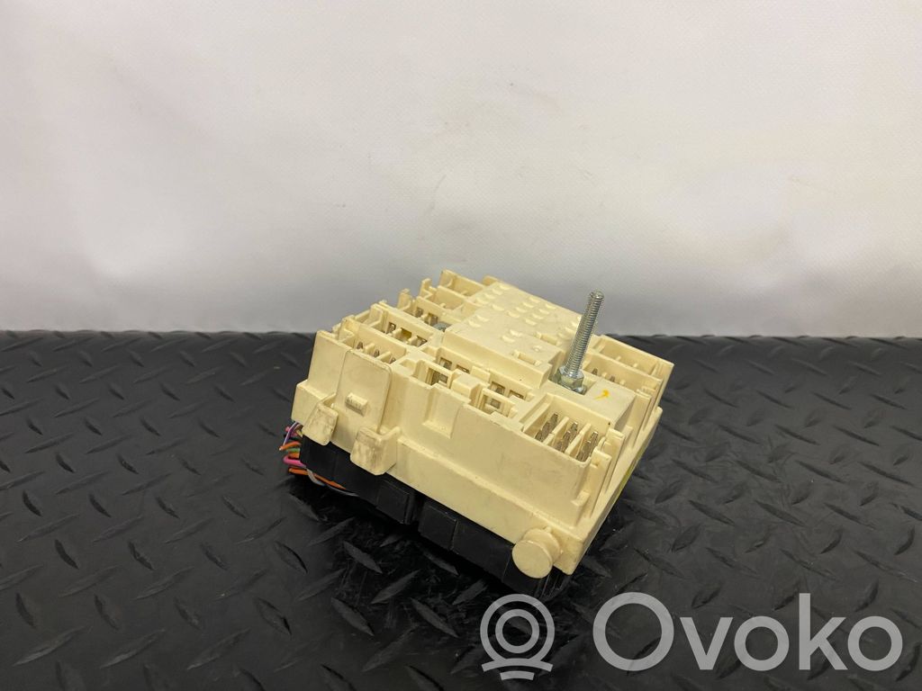 Chevrolet Silverado Fuse box set 