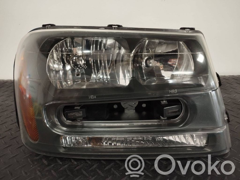 Chevrolet TrailBlazer Lampa przednia 