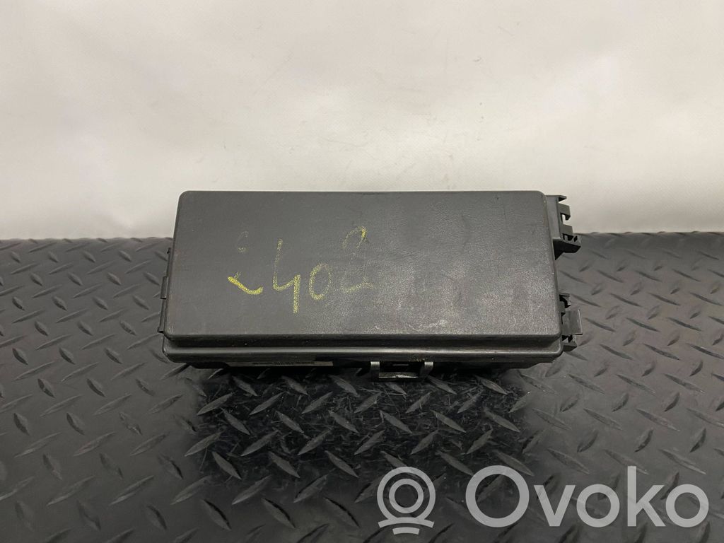 Dodge Durango Fuse box set 
