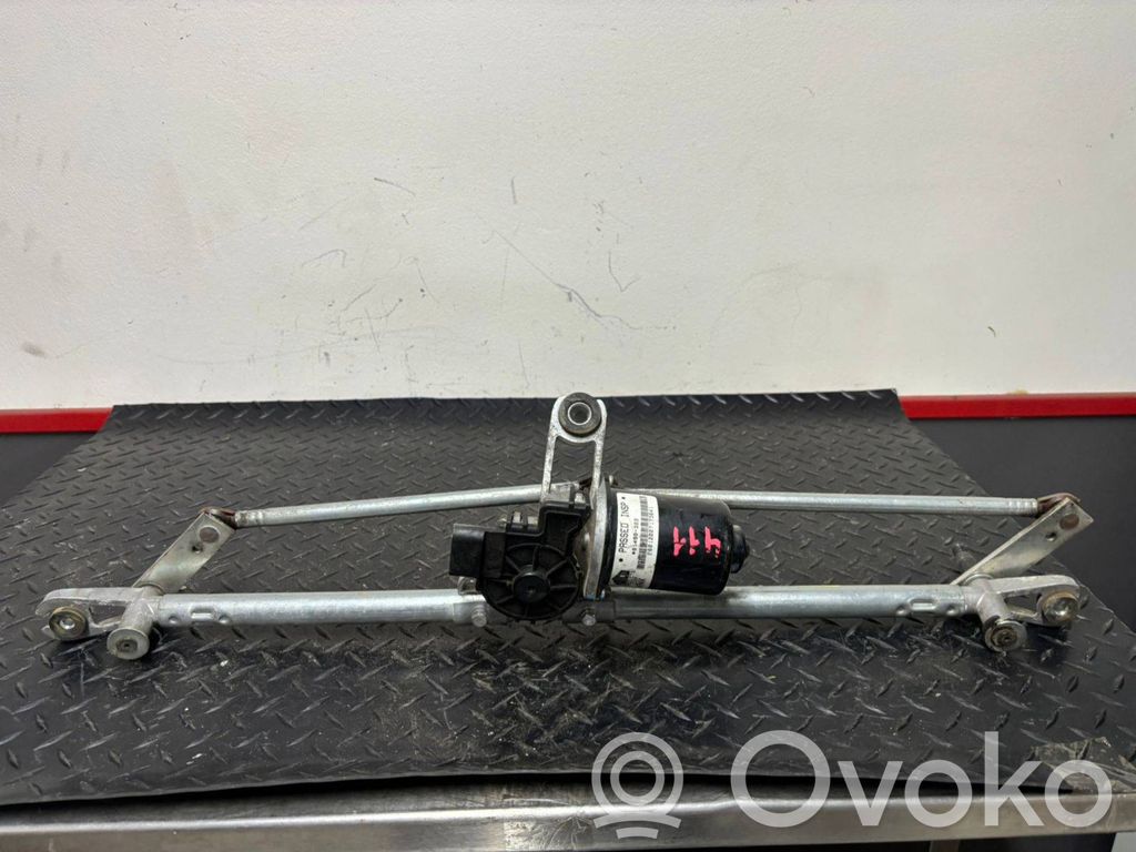 Dodge Nitro Front wiper linkage and motor 