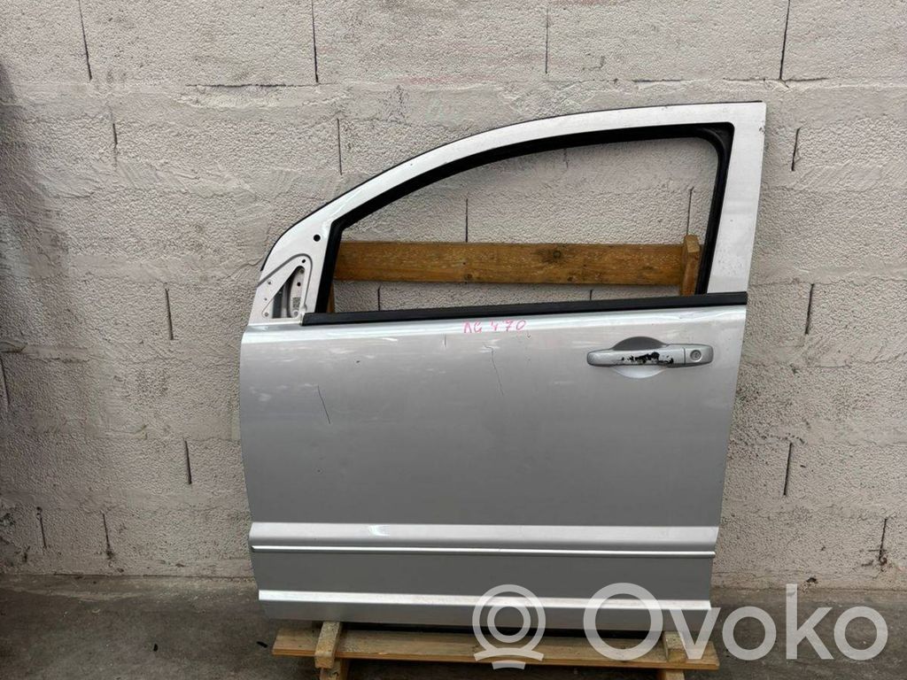 Front door   261AC1067A,Y49010V165