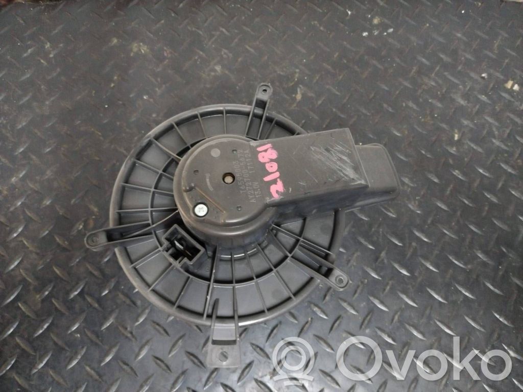 Jeep Grand Cherokee Mazā radiatora ventilators 
