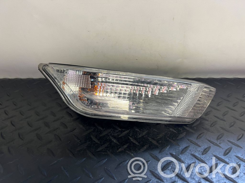 Ford Mustang VI Front indicator light 