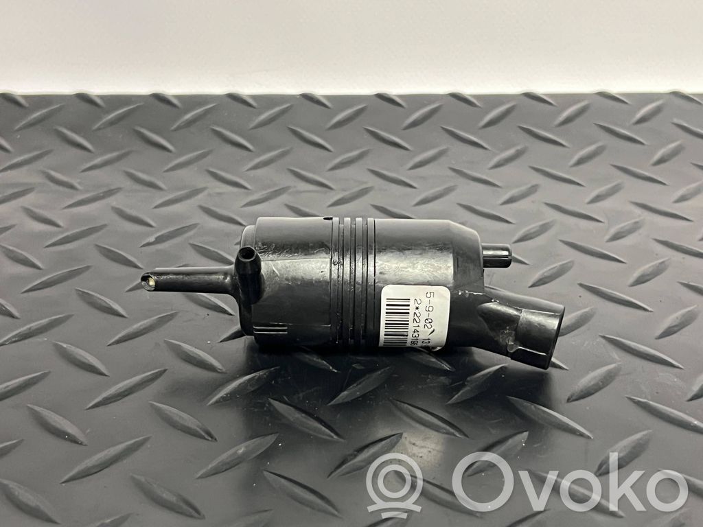 Cadillac Escalade Windshield washer spray nozzle 