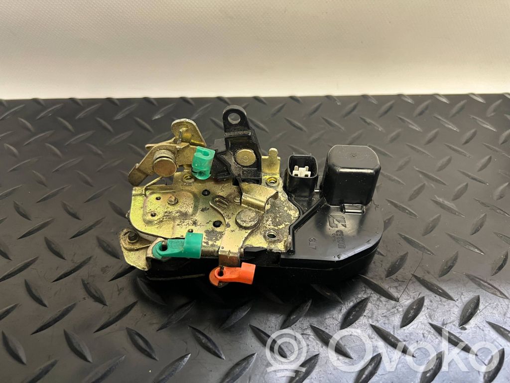 Front door lock   GL7