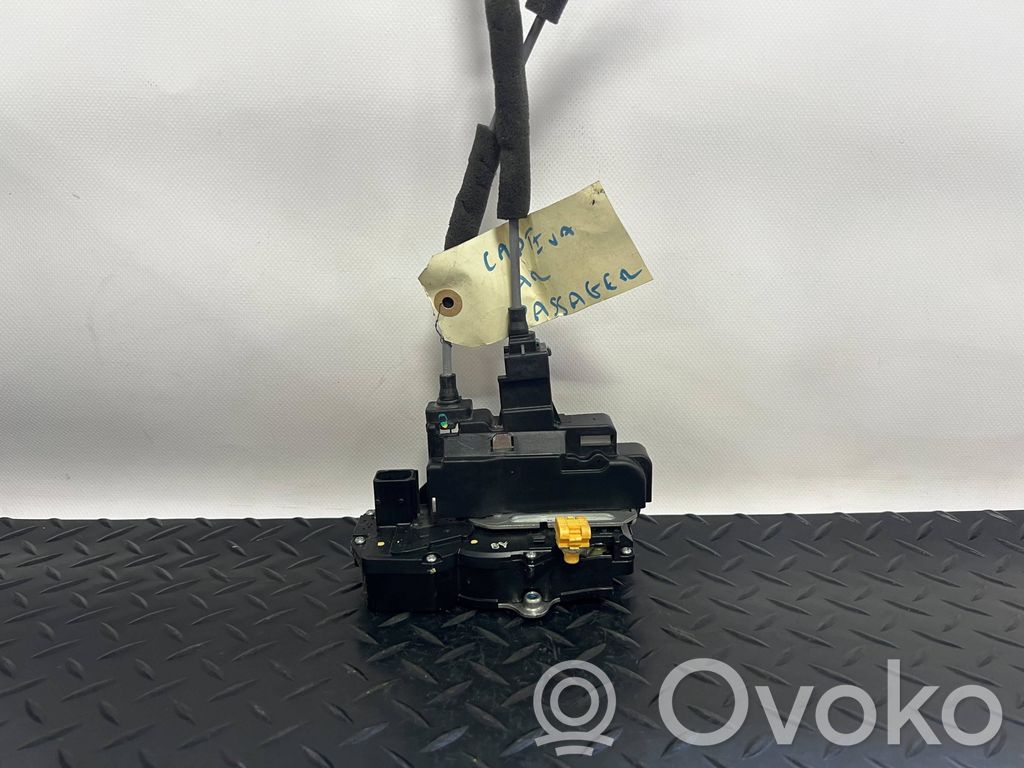 Chevrolet Captiva Takaoven lukko 