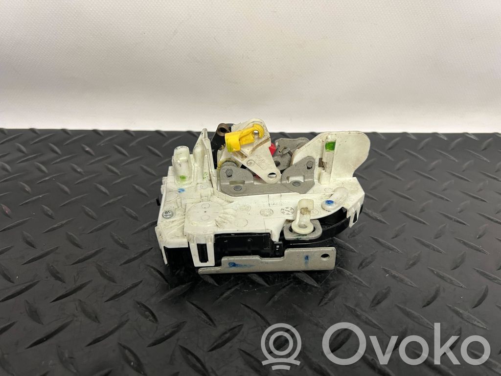 Dodge RAM Etuoven lukko 