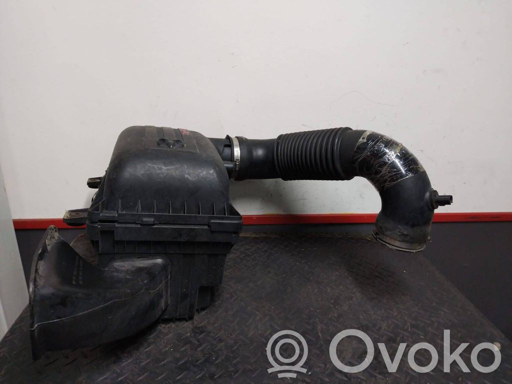 Dodge RAM Obudowa filtra powietrza 