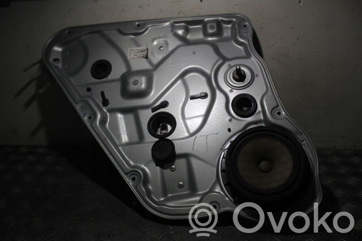 KIA Ceed Regulador manual de la ventanilla trasera 