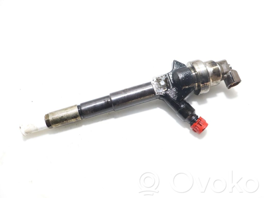 Inyector de combustible