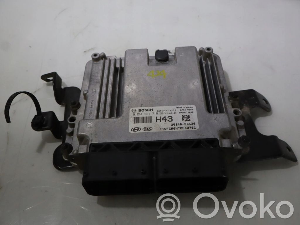 Hyundai i40 Engine control unit/module ECU 