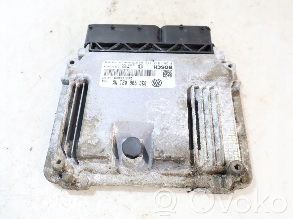Centralina/modulo motore ECU   0281013440