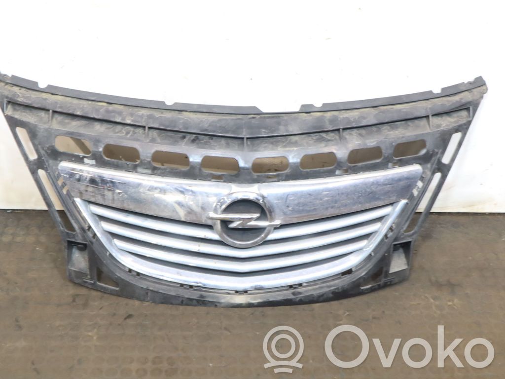 Opel Meriva B Etusäleikkö 