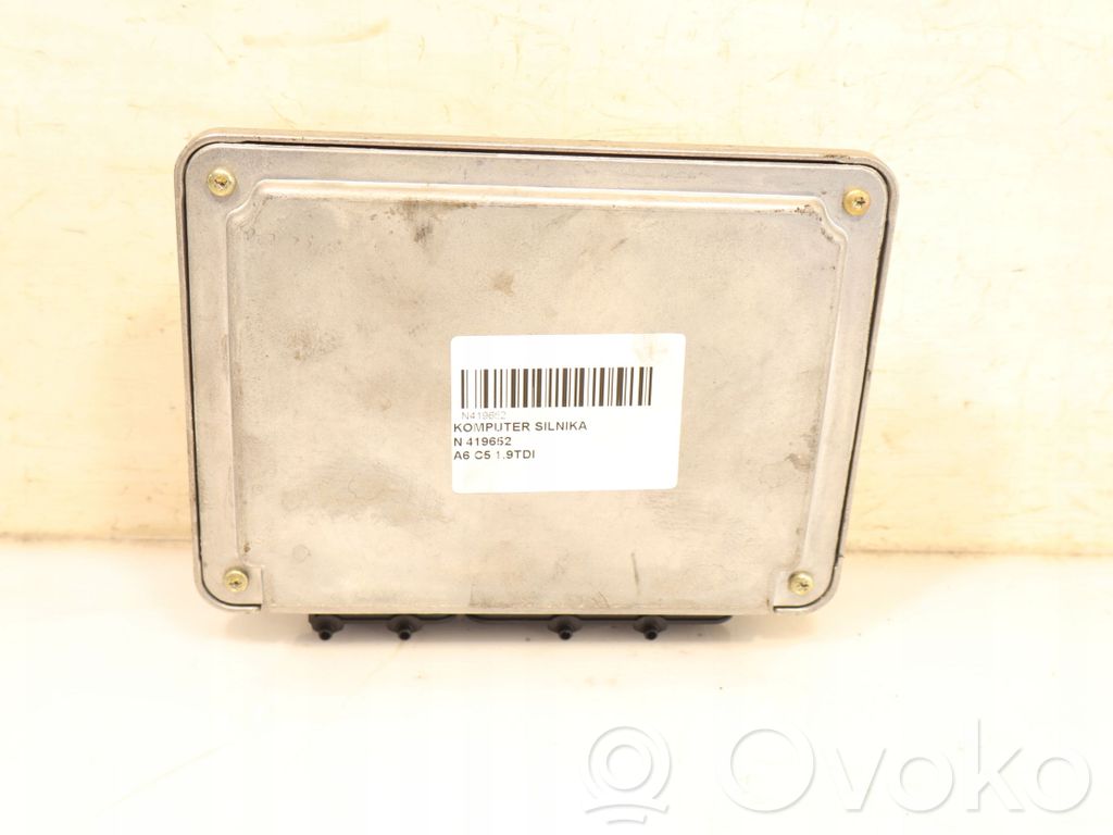 Engine control unit/module ECU   0281010066