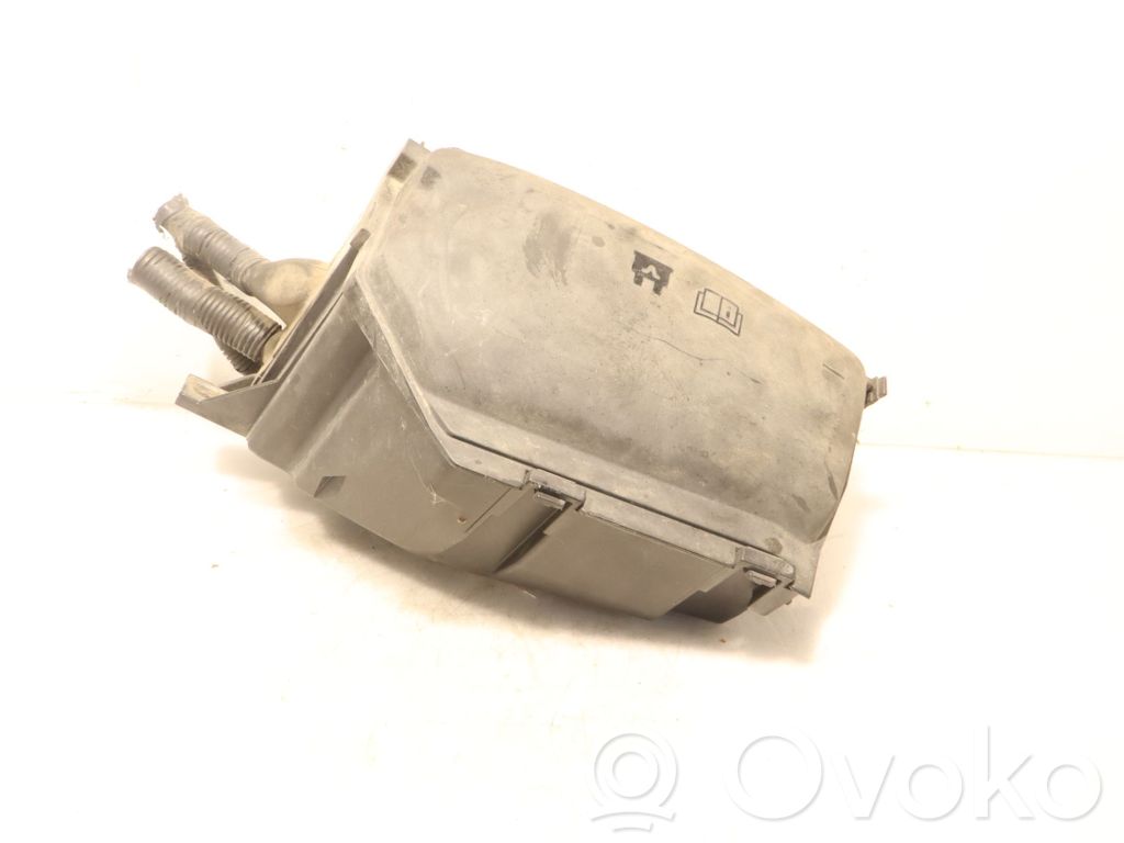 Ford Mondeo MK IV Set cutie siguranțe 