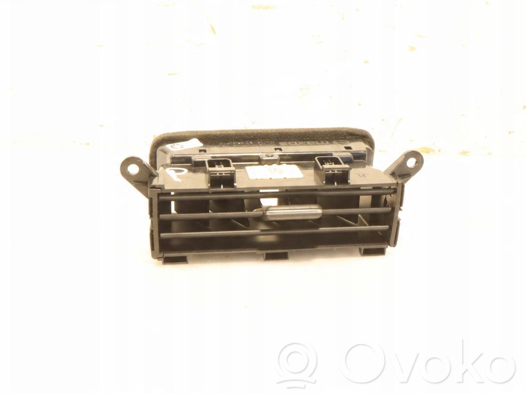 Mazda 3 Grilă ventilație/ramă laterală bord 