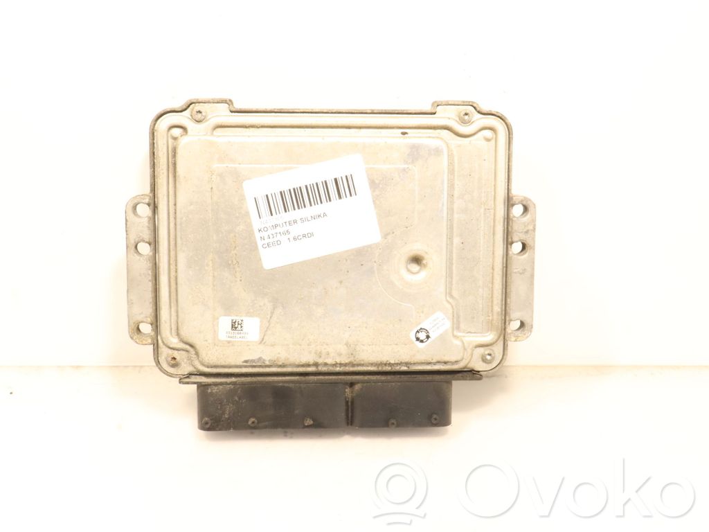KIA Ceed Motorsteuergerät ECU 