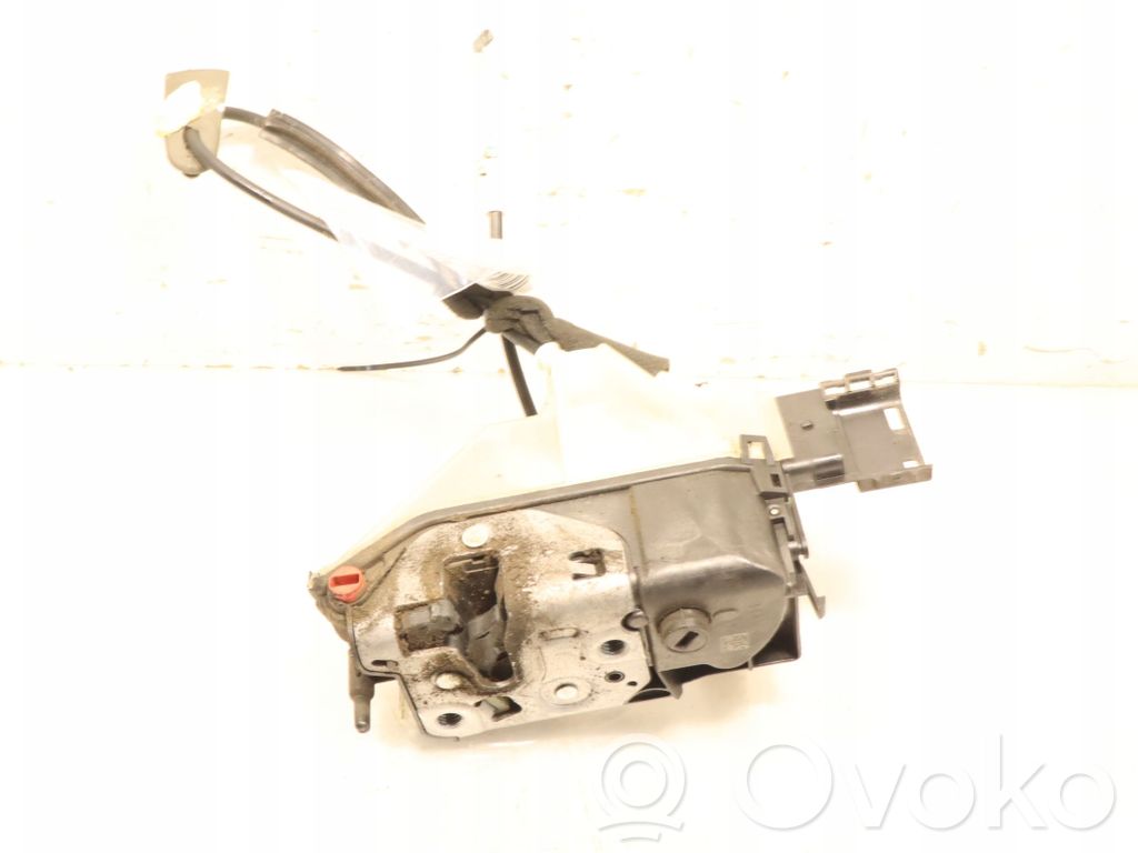 Citroen C3 Aizmugurē slēdzene 