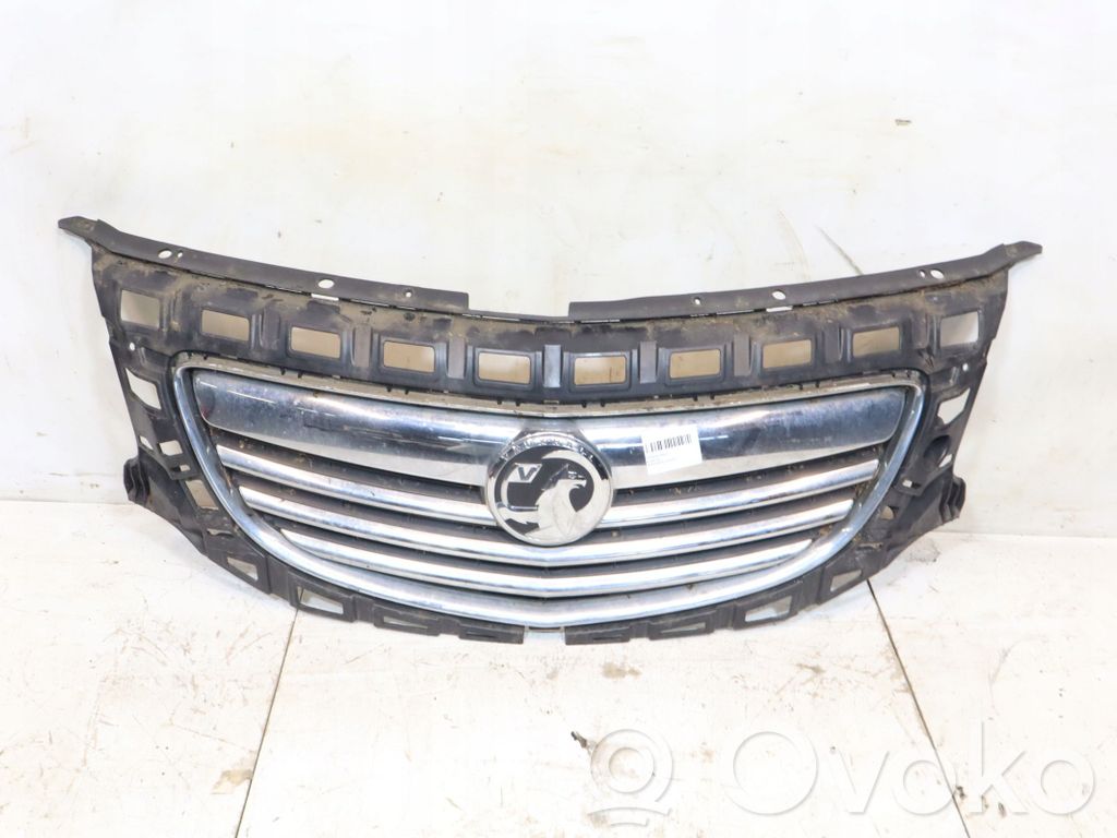 Opel Insignia A Rejilla delantera 